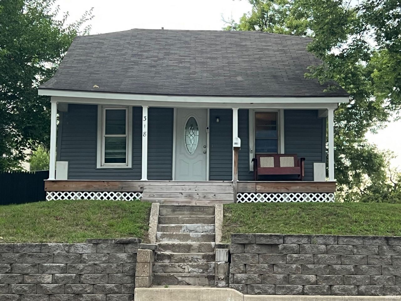 911 N Division & 318 E Battell Street, Mishawaka, IN 46545 Main Photo