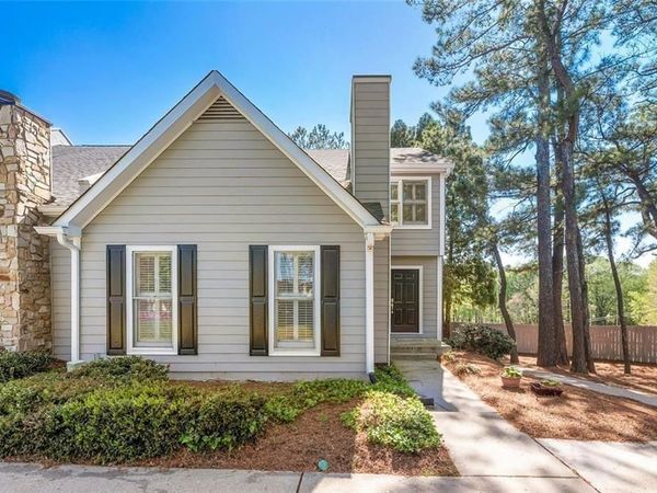 1214 Defoors Court NW, Unit 1A, Atlanta, GA 30318