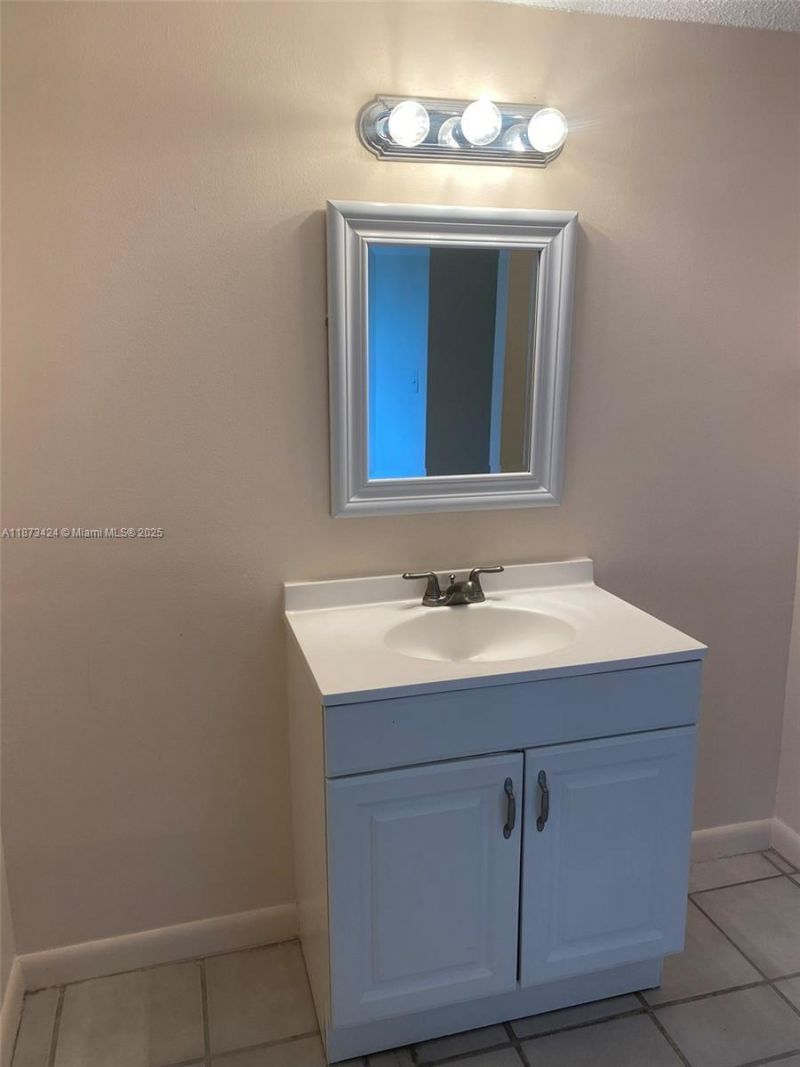 10772 La Placida Dr, Unit 7-301, Coral Springs, FL 33065 Photo