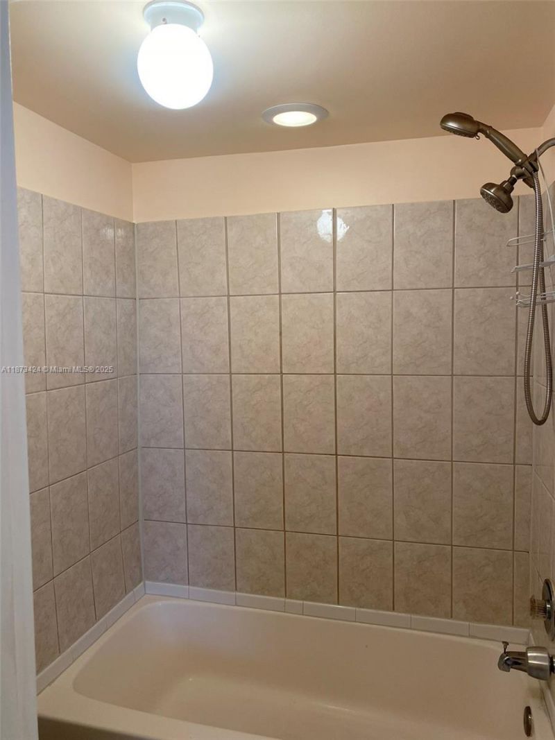 10772 La Placida Dr, Unit 7-301, Coral Springs, FL 33065 Photo