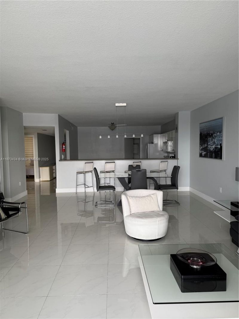 17050 N Bay Rd, Unit 405, Sunny Isles Beach, FL 33160 Photo