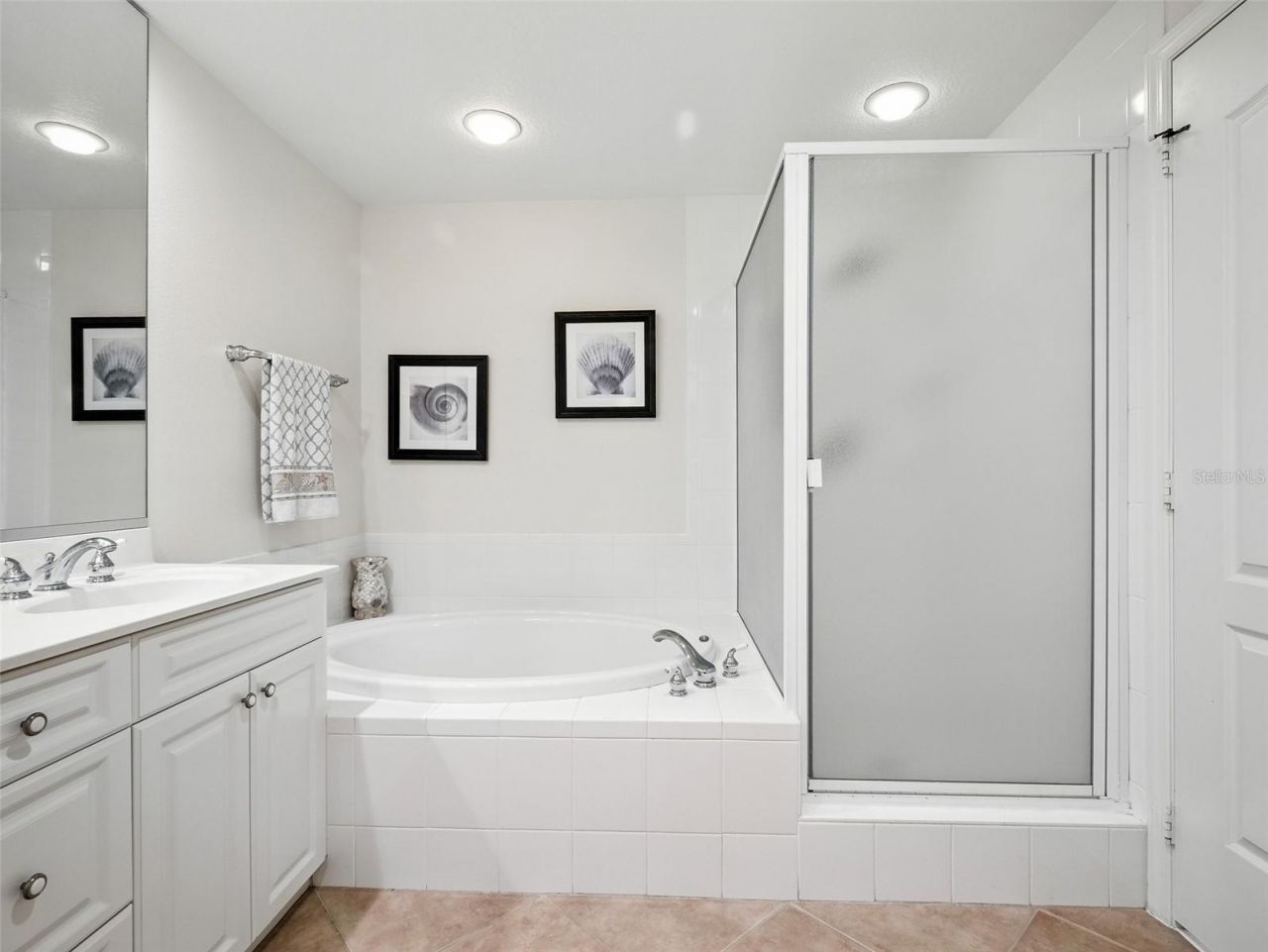 265 Minorca Beach Way, Unit 402, New Smyrna Beach, FL 32169 Photo