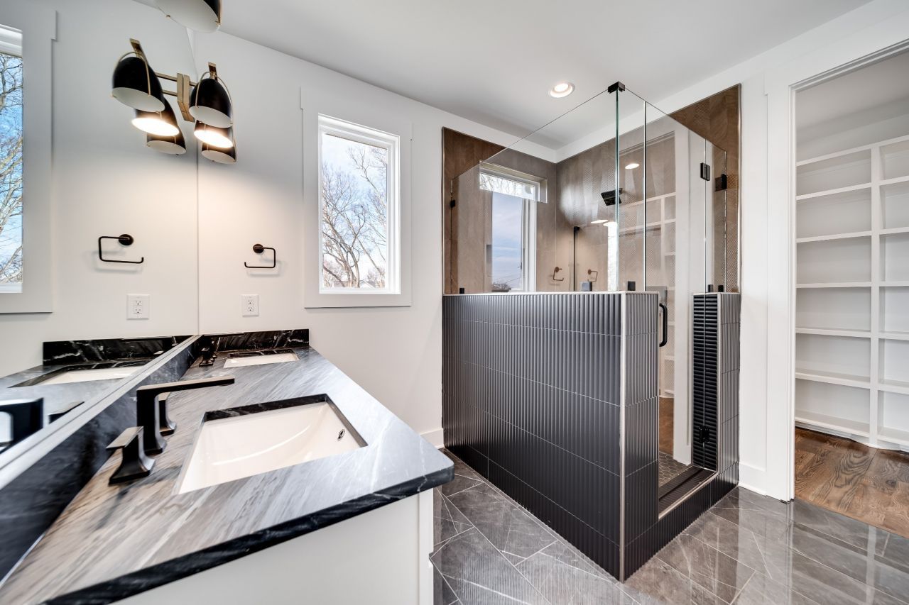 1708b 17th Ave N, Nashville, TN 37208 Main Photo