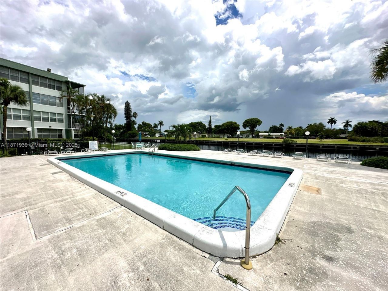 2771 Taft St, Unit 302, Hollywood, FL 33020 Photo