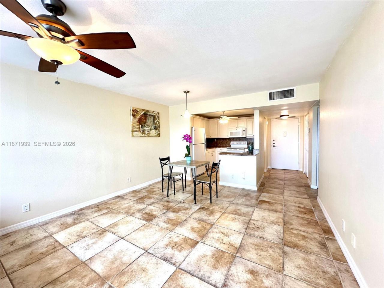 2771 Taft St, Unit 302, Hollywood, FL 33020 Photo