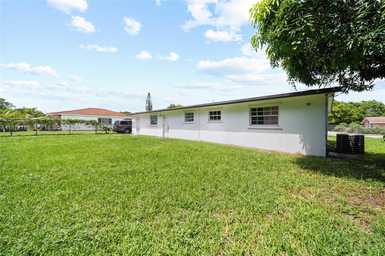10440 SW 178th St, Miami, FL 33157 Photo