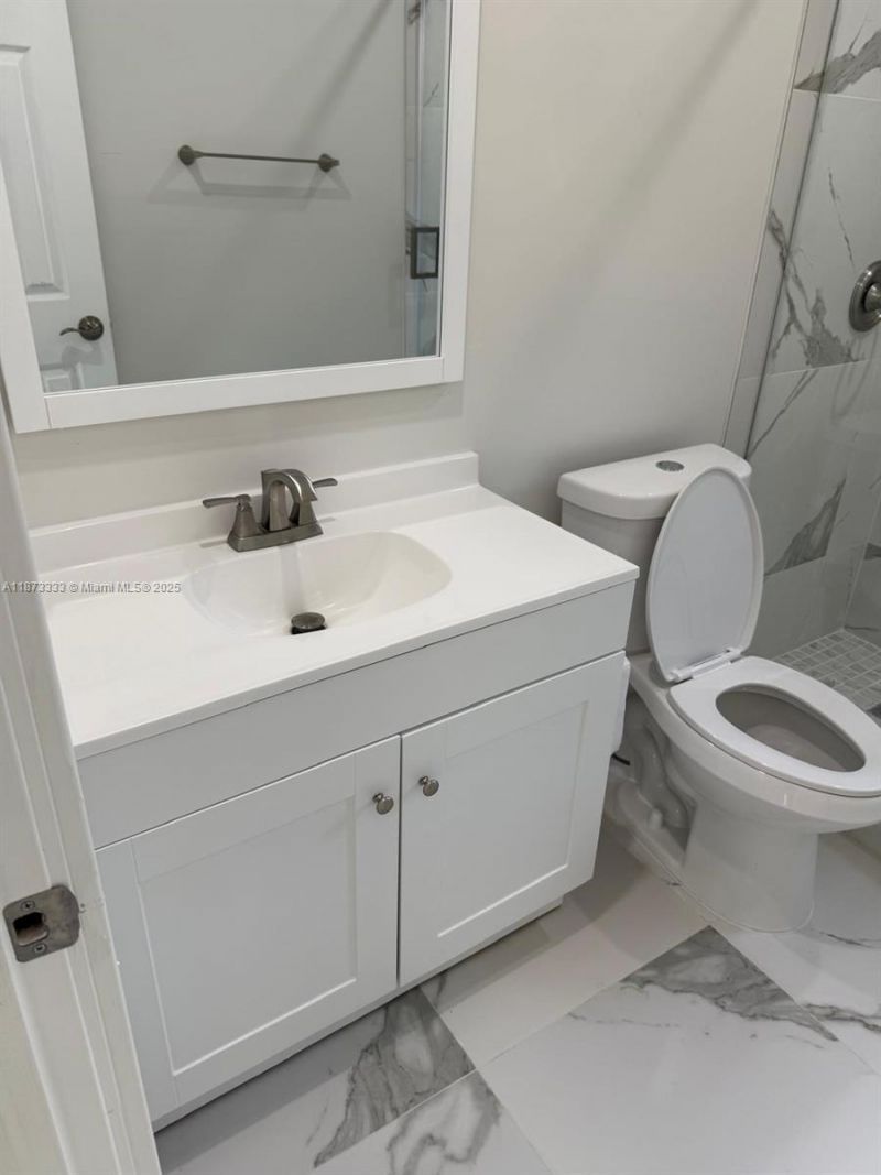 1050 NW 25th Way, Fort Lauderdale, FL 33311 Photo