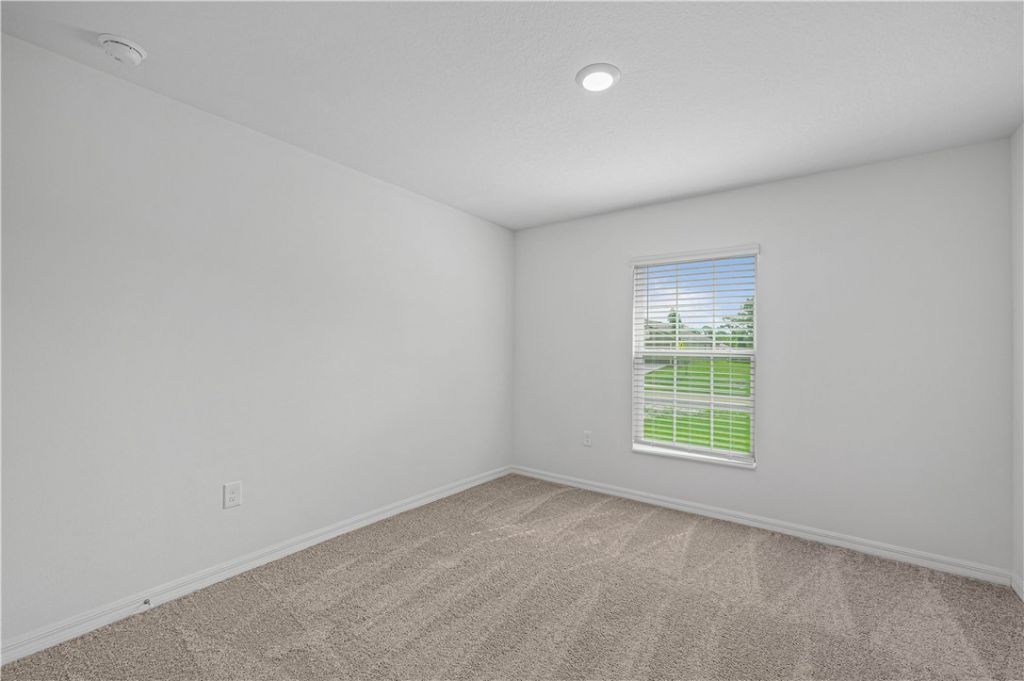 8045 105th Court , Vero Beach, FL 32967 Photo