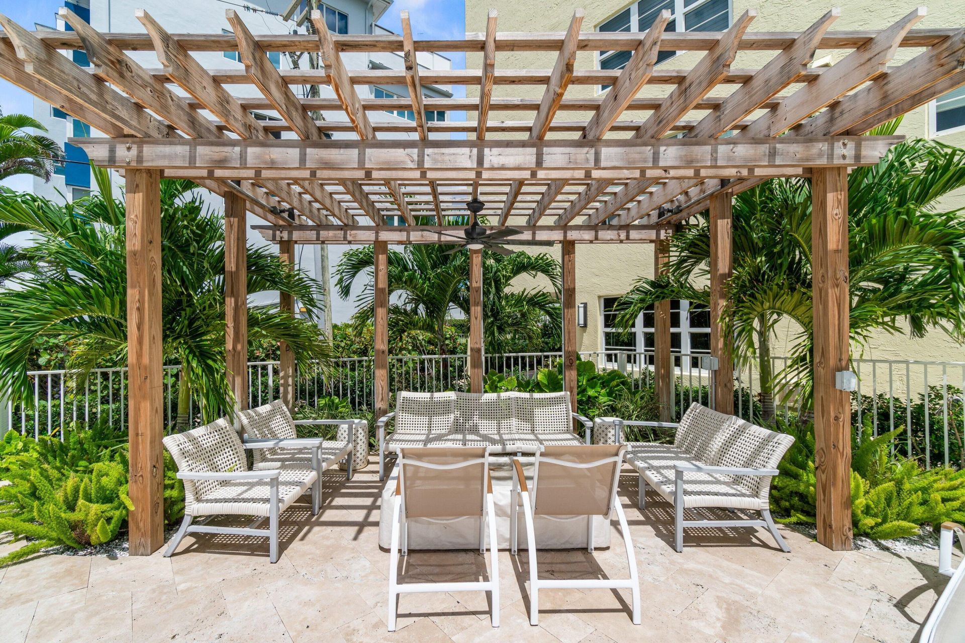 100 N Ocean Boulevard, Unit 105, Delray Beach, FL 33483 Photo