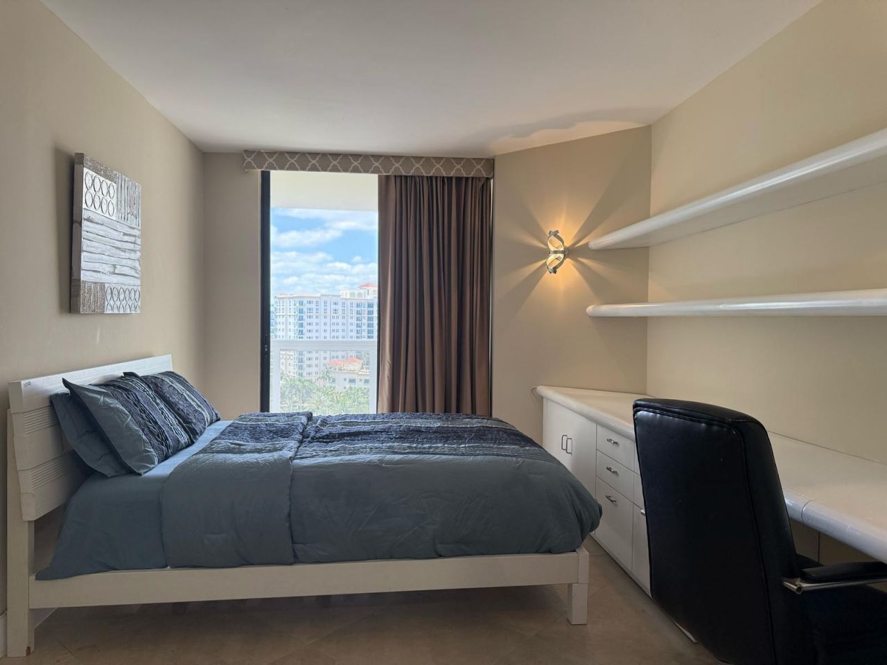 20185 E Country Club Drive, Unit 1202, Aventura, FL 33180 Photo