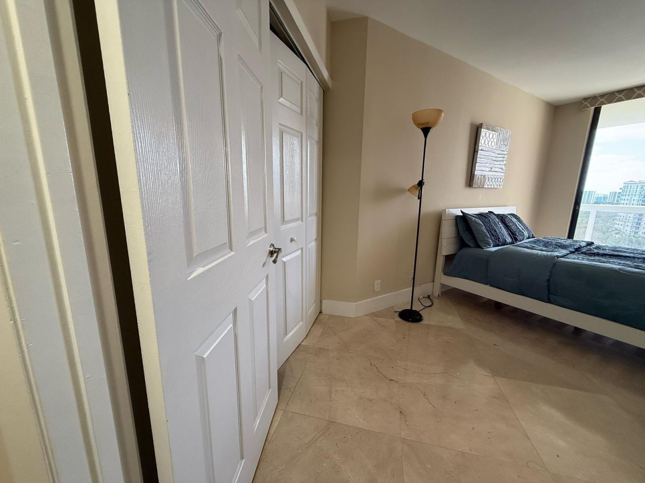 20185 E Country Club Drive, Unit 1202, Aventura, FL 33180 Photo