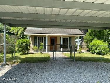1077 St Rita, St. Martinville, LA 70582