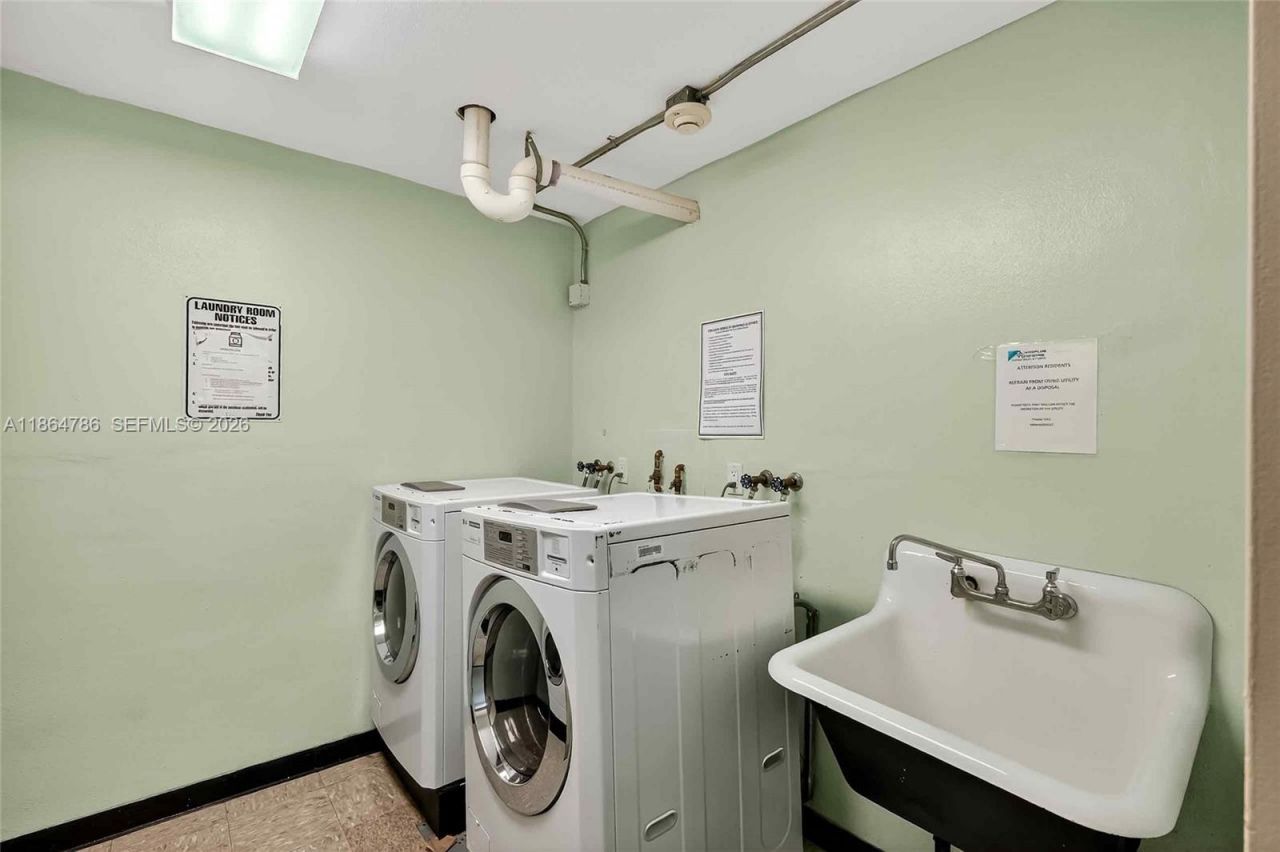 500 Three Islands Blvd, Unit 1001, Hallandale Beach, FL 33009 Photo