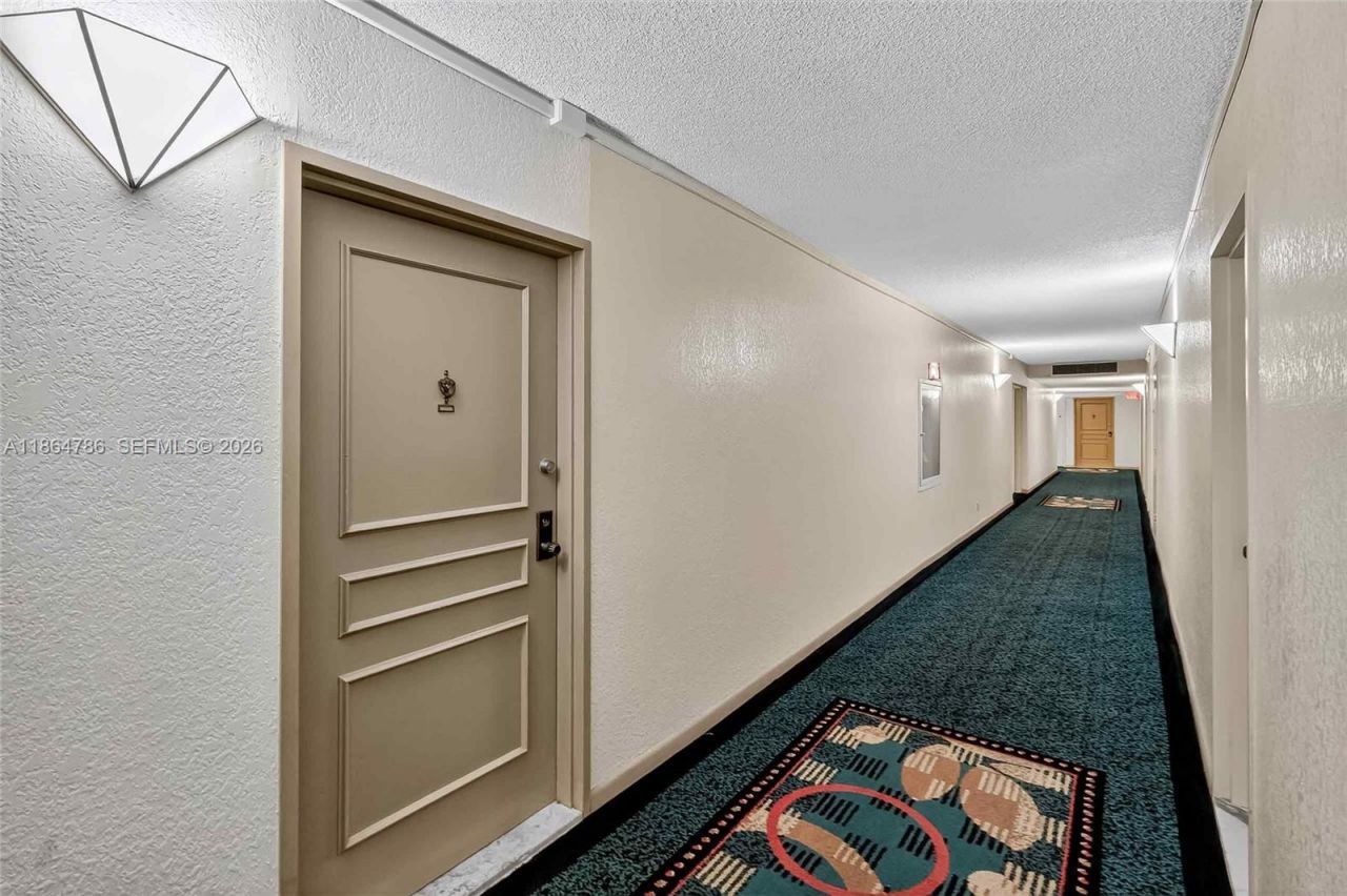 500 Three Islands Blvd, Unit 1001, Hallandale Beach, FL 33009 Photo