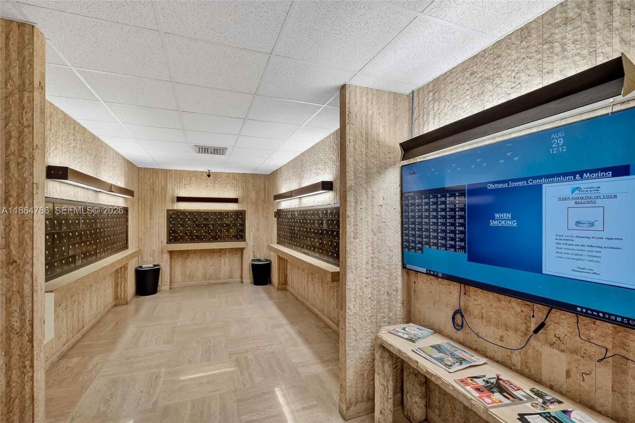 500 Three Islands Blvd, Unit 1001, Hallandale Beach, FL 33009 Photo