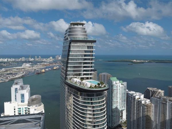300 Biscayne Blvd Way, Unit 503C, Miami, FL 33131
