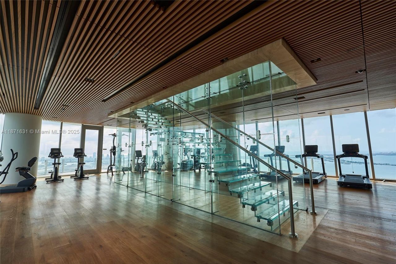 300 Biscayne Blvd Way, Unit 506E, Miami, FL 33131 Photo