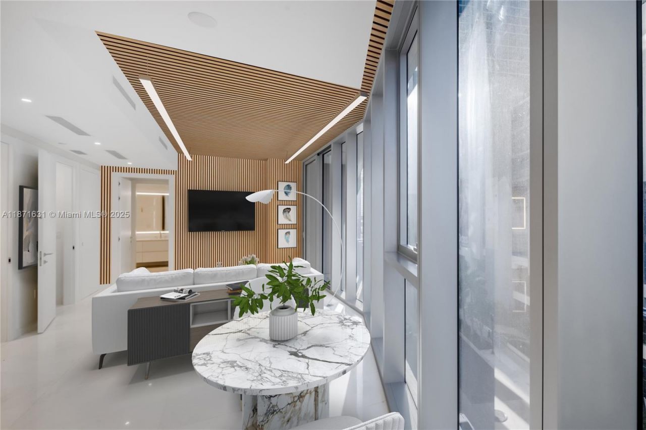 300 Biscayne Blvd Way, Unit 506E, Miami, FL 33131 Photo