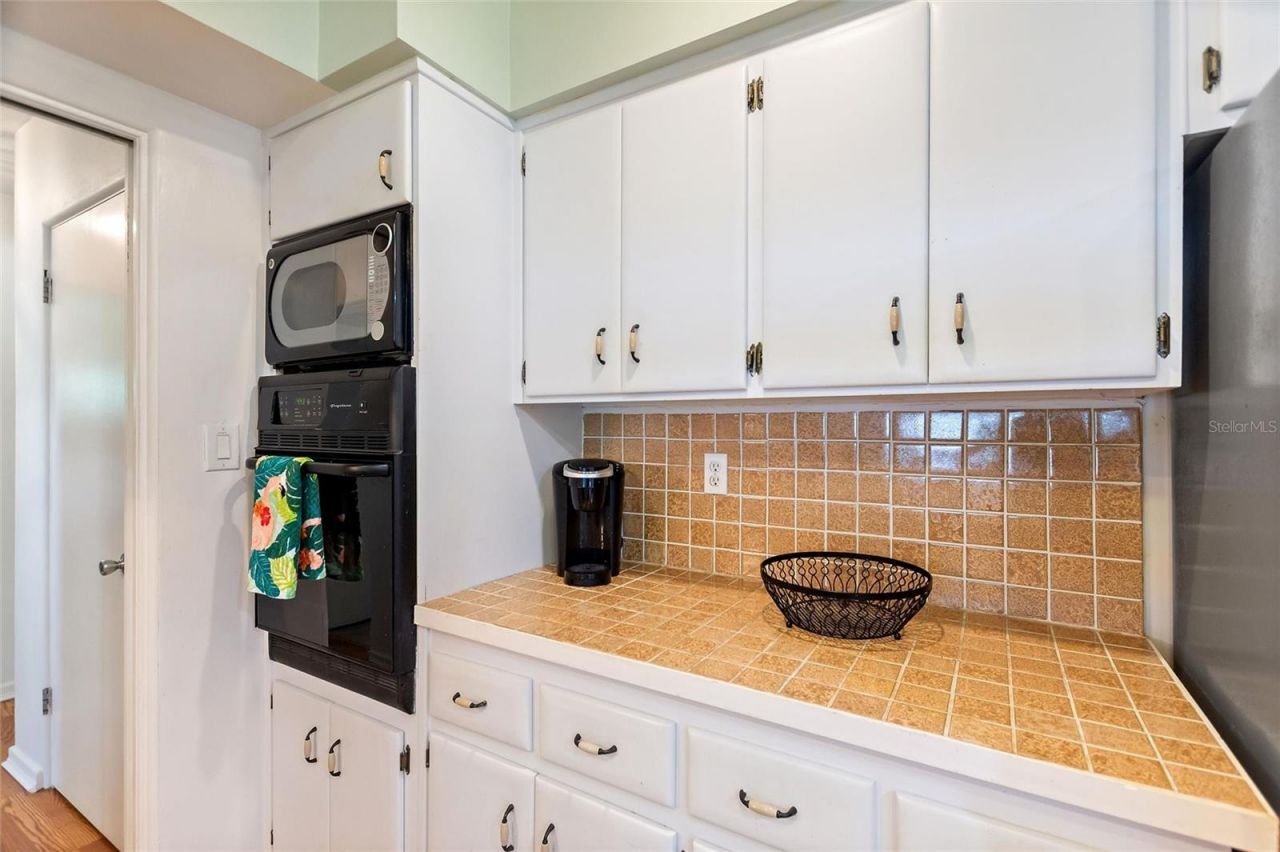 6196 Lantana Drive N, Indian Lake Estates, FL 33855 Photo