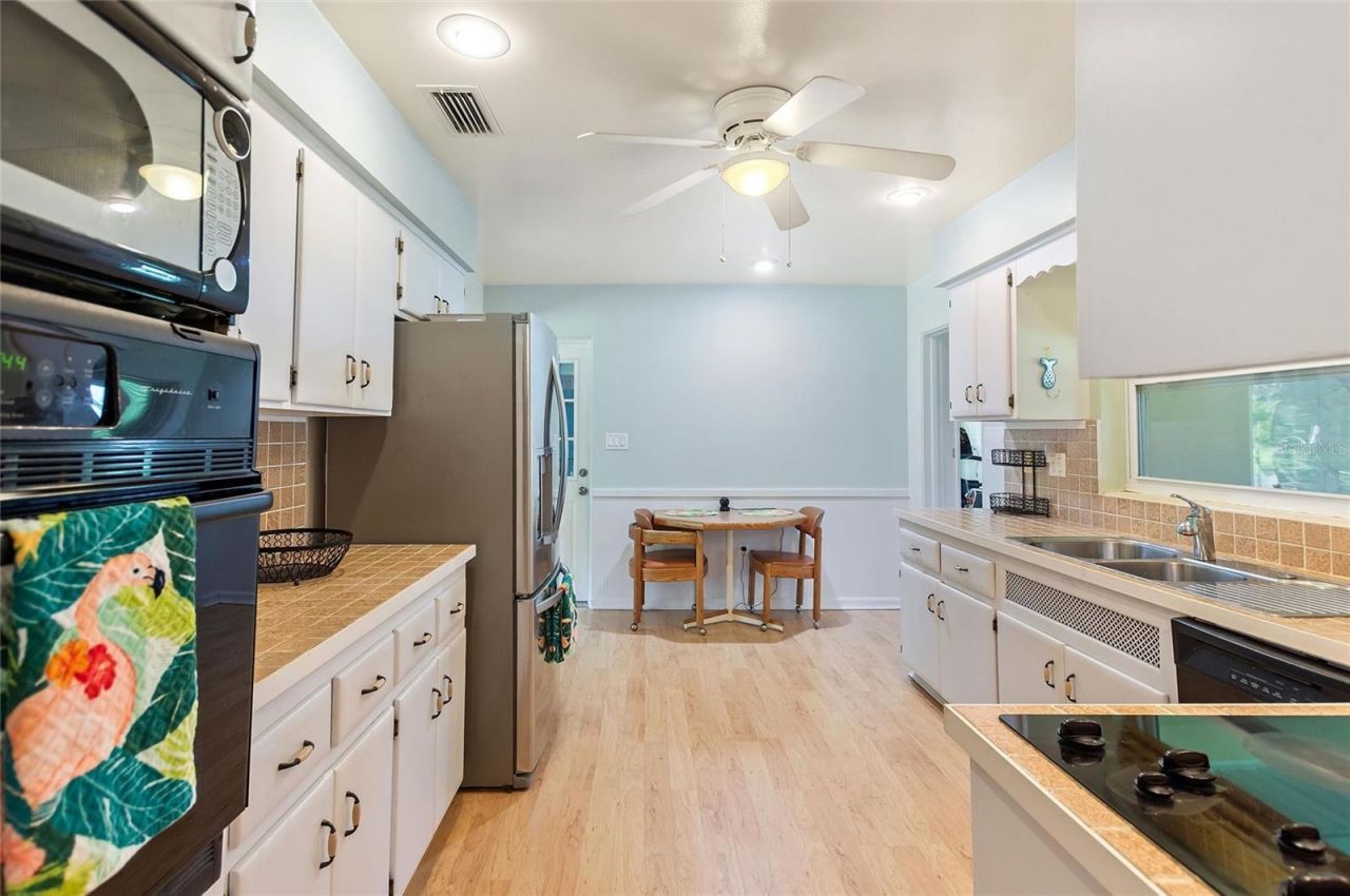 6196 Lantana Drive N, Indian Lake Estates, FL 33855 Photo