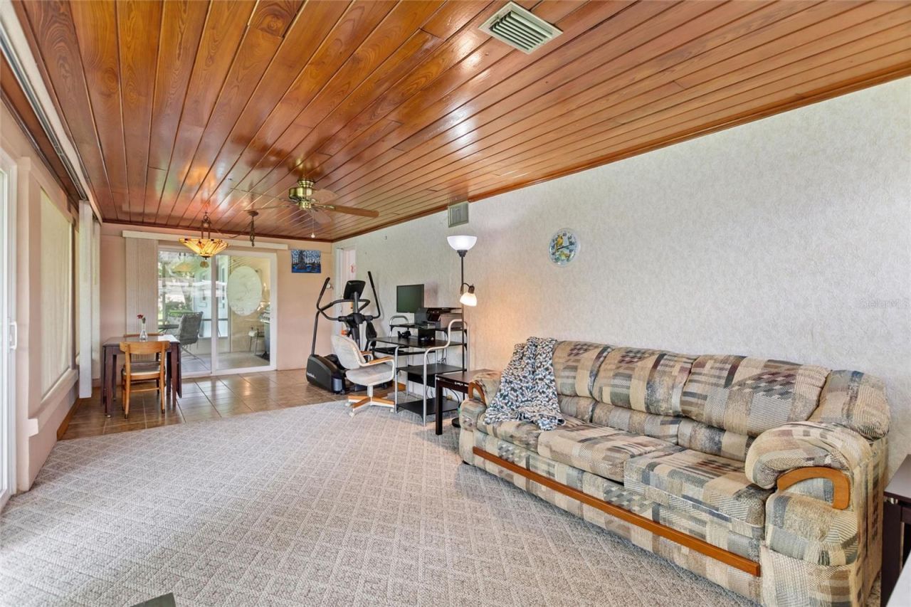 6196 Lantana Drive N, Indian Lake Estates, FL 33855 Photo