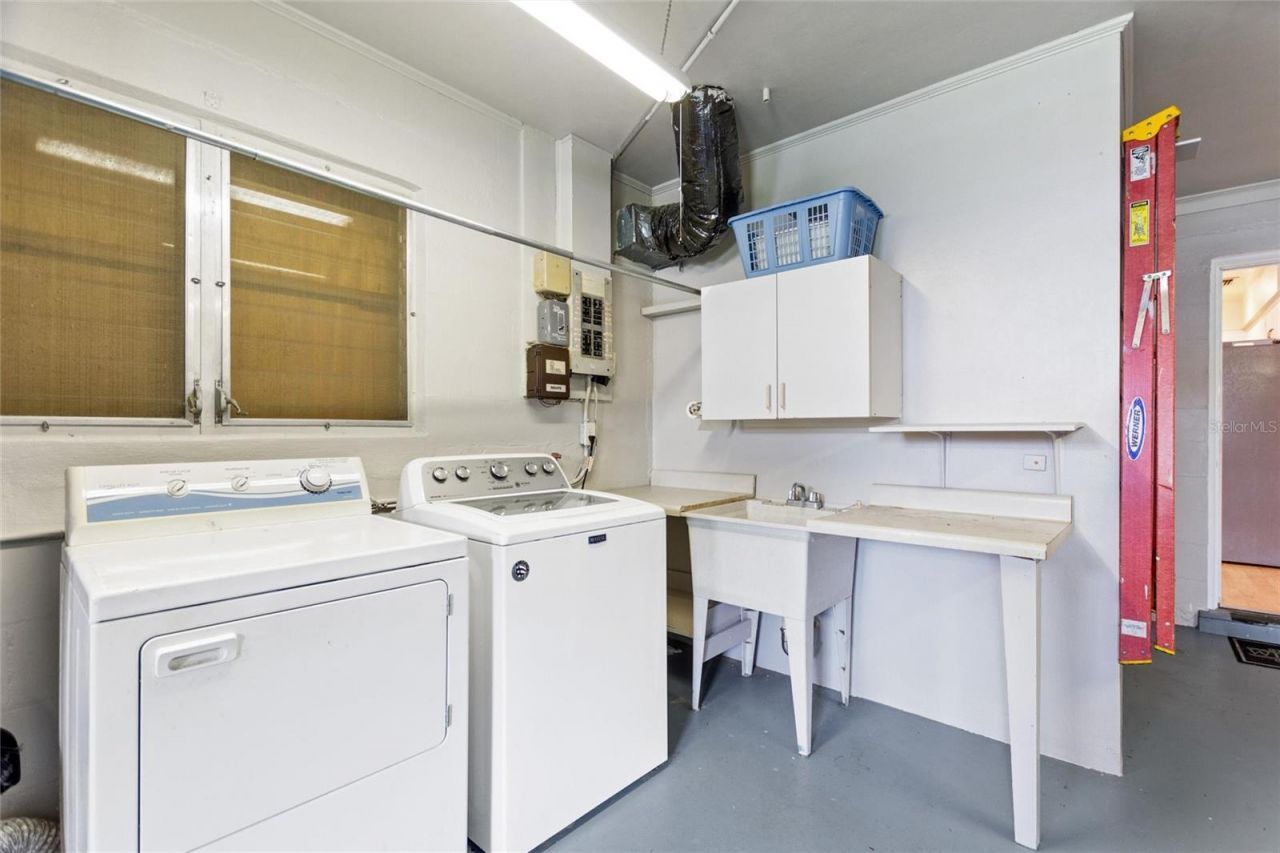 6196 Lantana Drive N, Indian Lake Estates, FL 33855 Photo