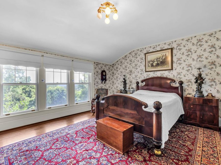 Property Image 28