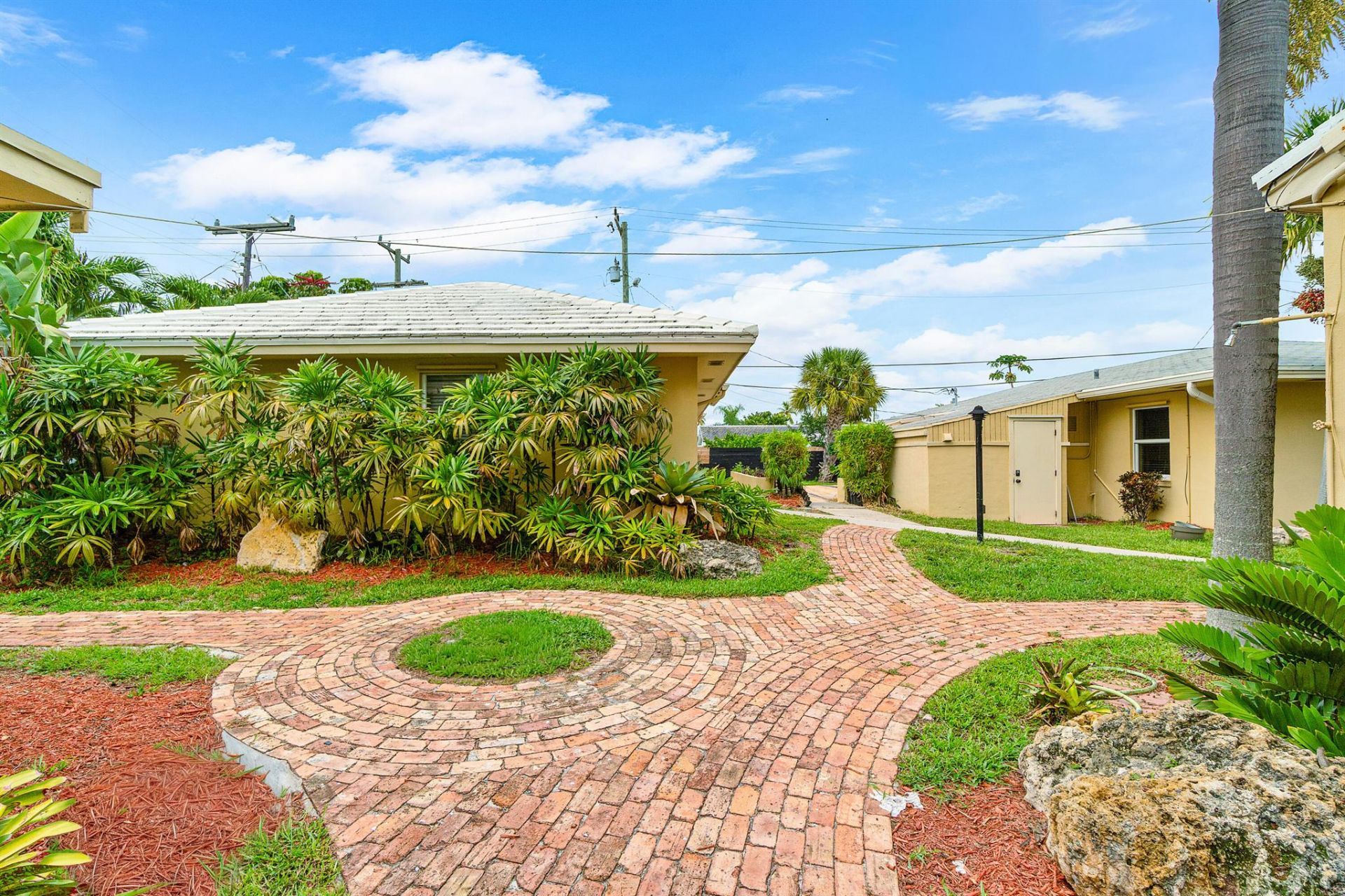 2637 W West Way, Unit A, Riviera Beach, FL 33404 Photo