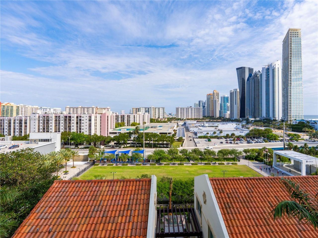 250 Sunny Isles Blvd, Unit 3-PH1, Sunny Isles Beach, FL 33160 Photo