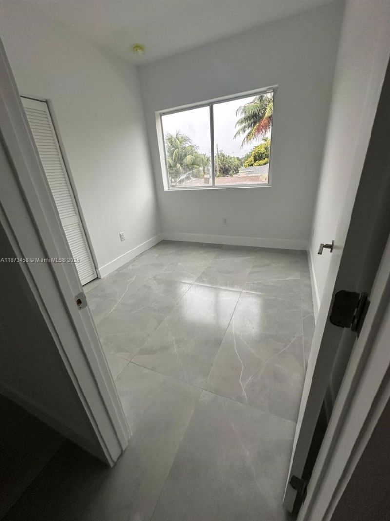 723 NW 19th Ave, Unit B, Fort Lauderdale, FL 33311 Photo
