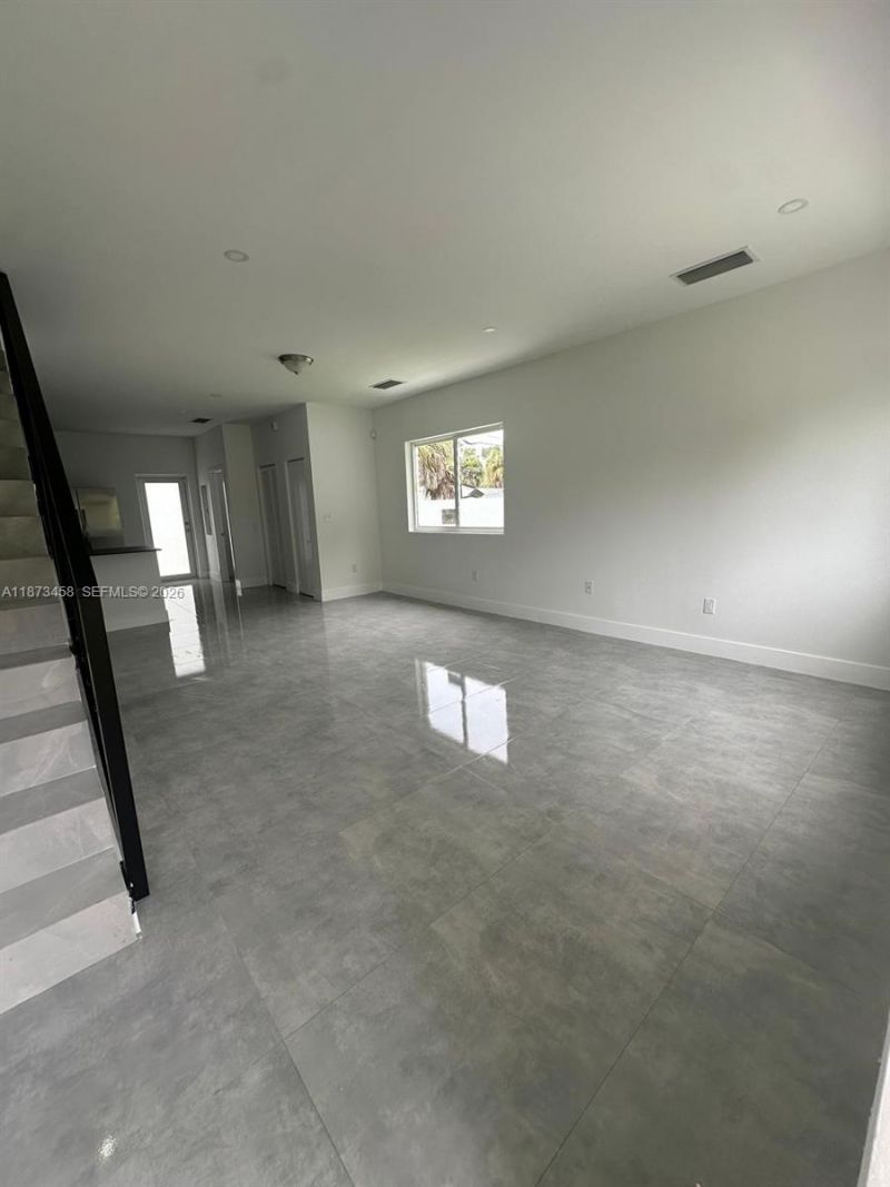 723 NW 19th Ave, Unit B, Fort Lauderdale, FL 33311 Photo