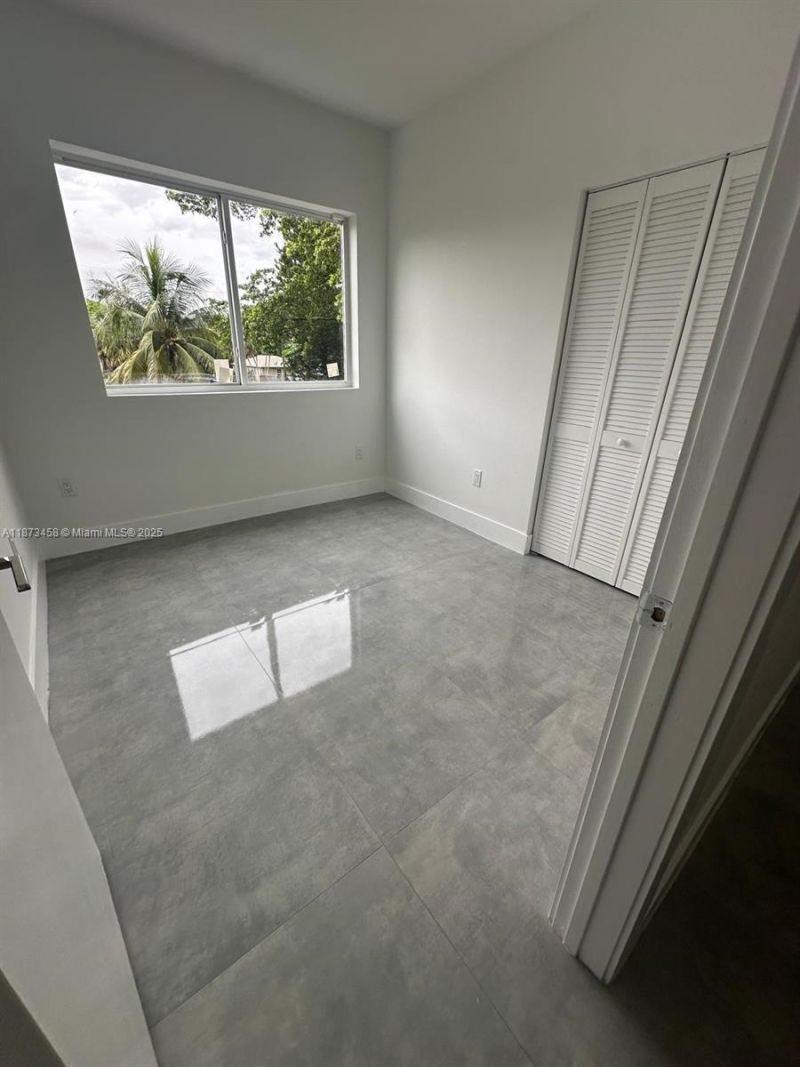 723 NW 19th Ave, Unit B, Fort Lauderdale, FL 33311 Photo