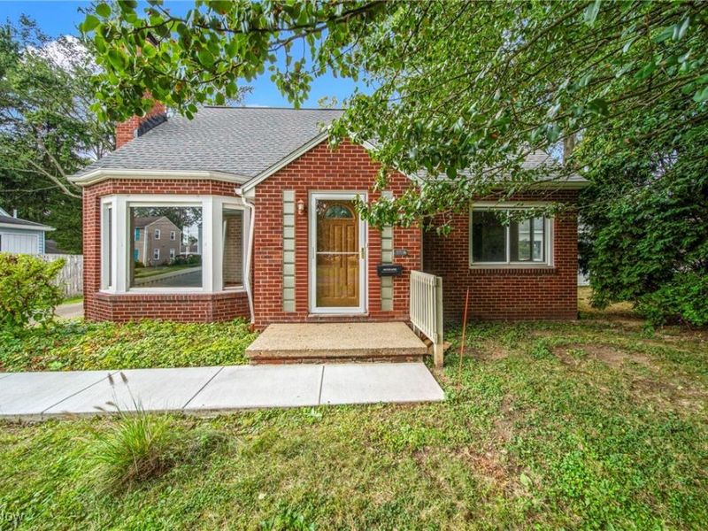 1505 Marlowe Avenue, Akron, OH 44313 Photo 1