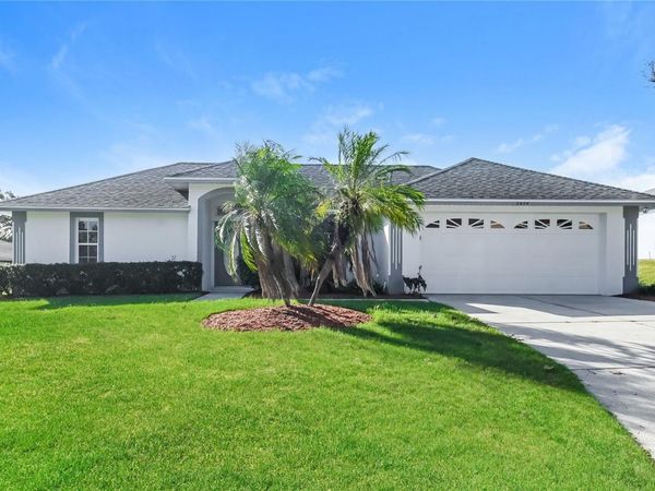 2609 HIGHLANDS VUE PARKWAY, LAKELAND, FL 33812