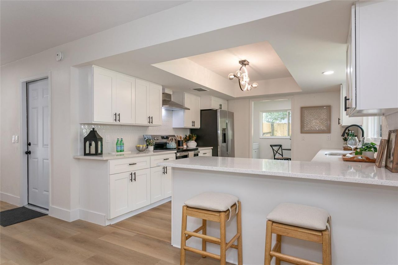 947 Sousa Drive, Largo, FL 33771 Photo