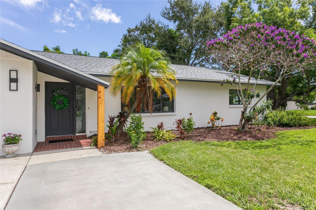 947 Sousa Drive, Largo, FL 33771 Photo