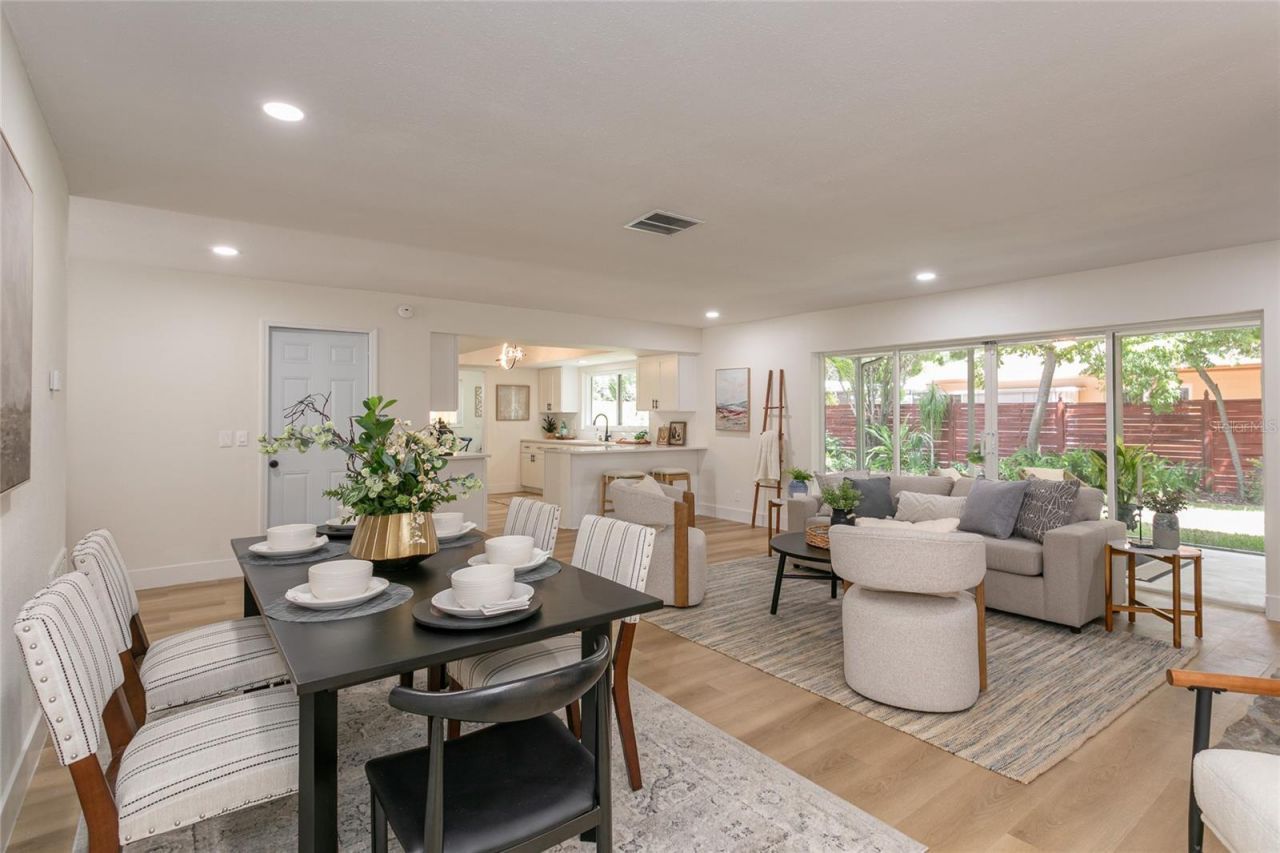 947 Sousa Drive, Largo, FL 33771 Photo