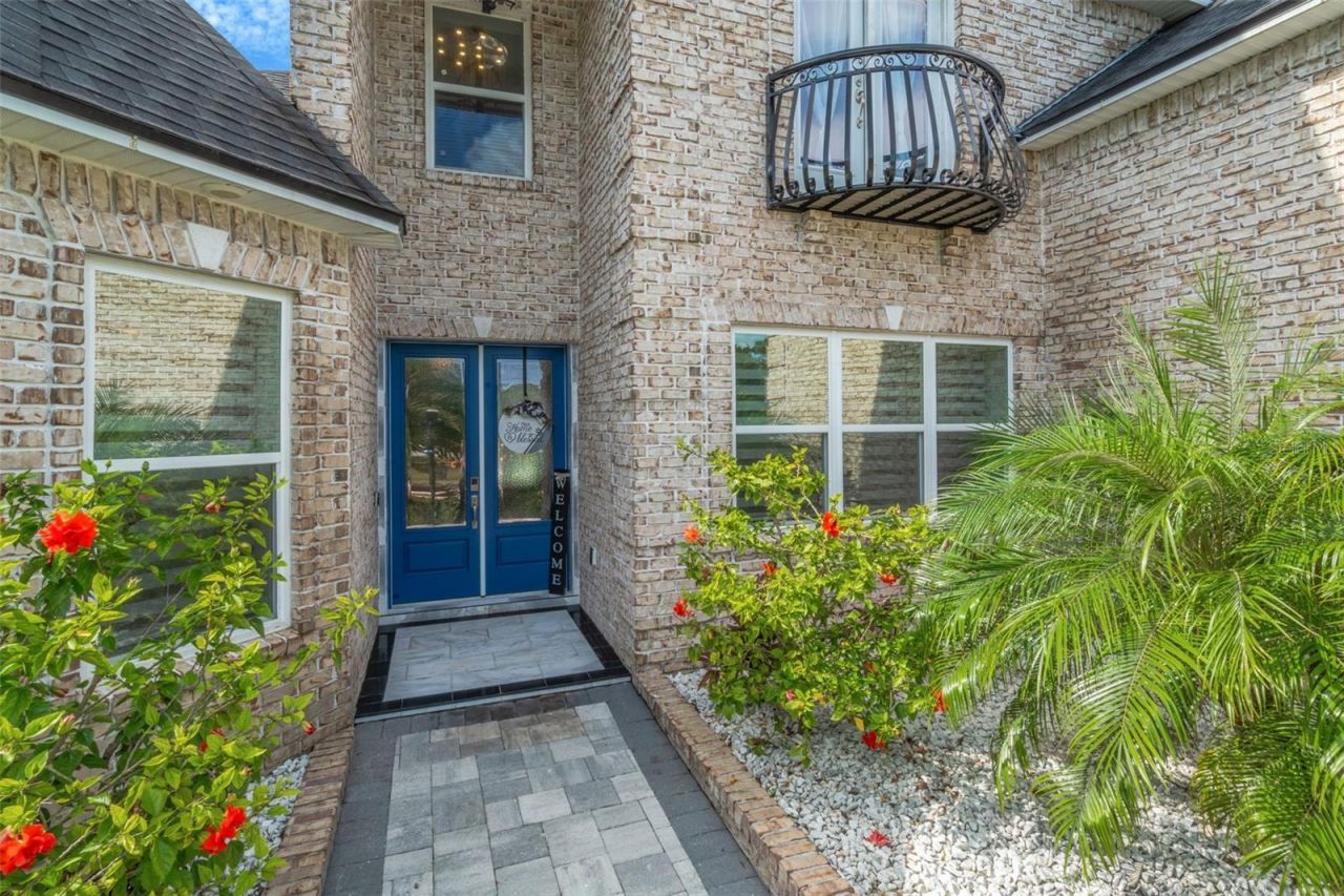 416 W Socrum Loop Road, Lakeland, FL 33809 Photo