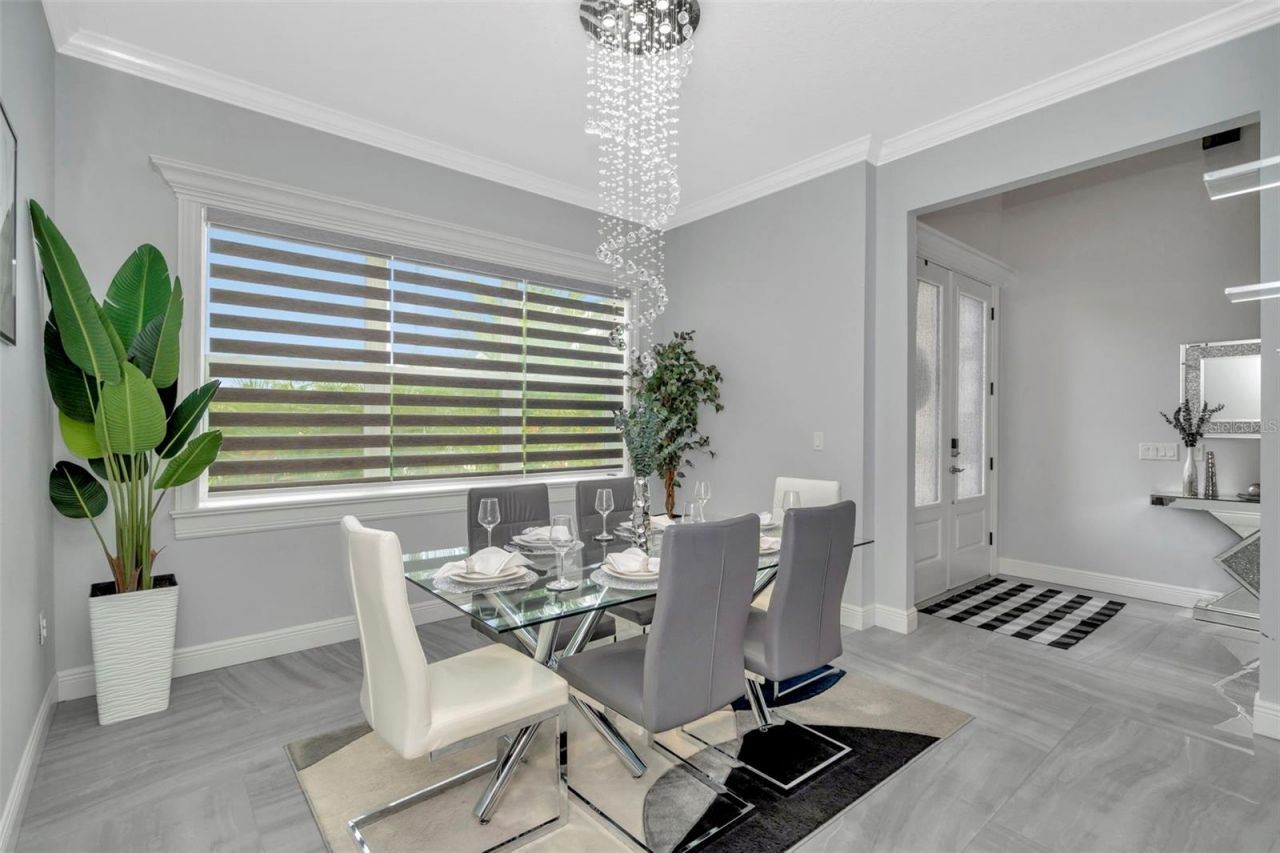 416 W Socrum Loop Road, Lakeland, FL 33809 Photo