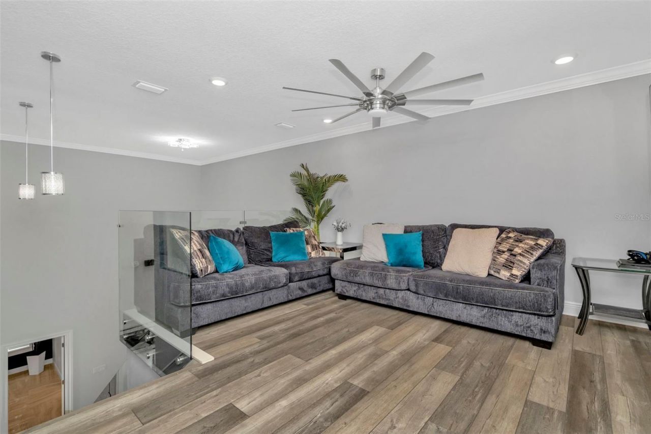 416 W Socrum Loop Road, Lakeland, FL 33809 Photo