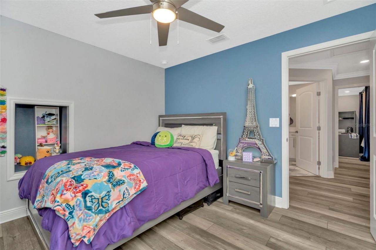 416 W Socrum Loop Road, Lakeland, FL 33809 Photo