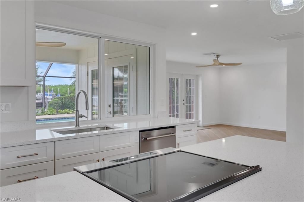 2105 Sheepshead Dr, Naples, FL 34102 Photo