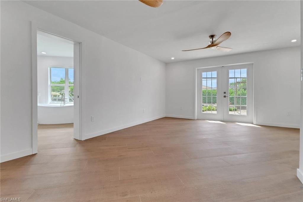 2105 Sheepshead Dr, Naples, FL 34102 Photo