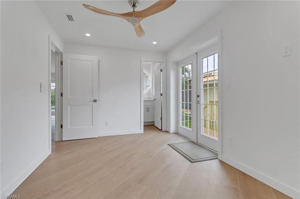2105 Sheepshead Dr, Naples, FL 34102 Photo