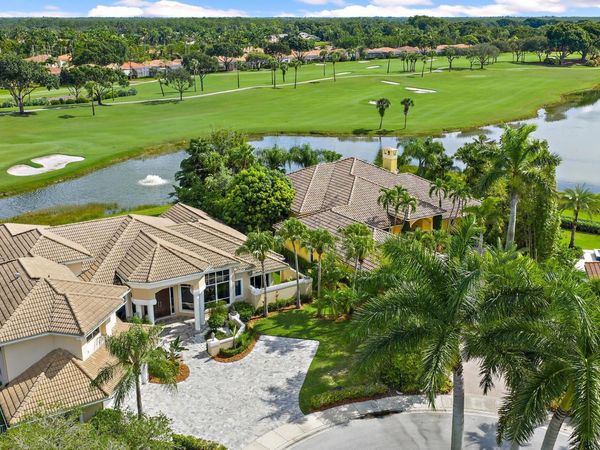 8470 Egret Lakes Lane, West Palm Beach, FL 33412