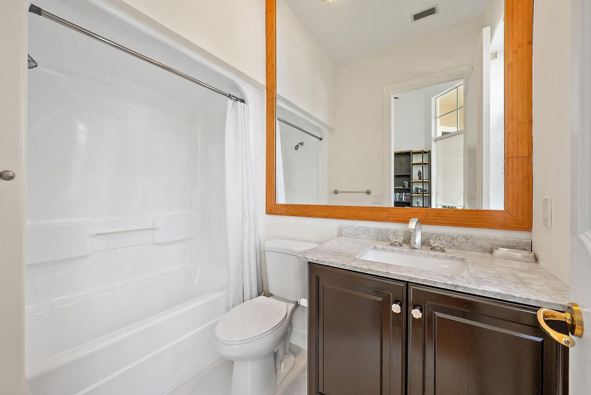 8470 Egret Lakes Lane, West Palm Beach, FL 33412 Photo