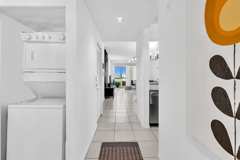 7775 Southampton Terrace, Unit 405, Tamarac, FL 33321 Photo