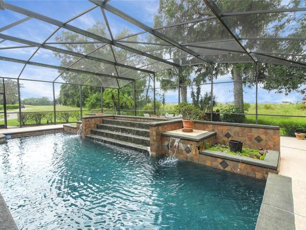 1521 EDGEWATER DRIVE, MOUNT DORA, FL 32757