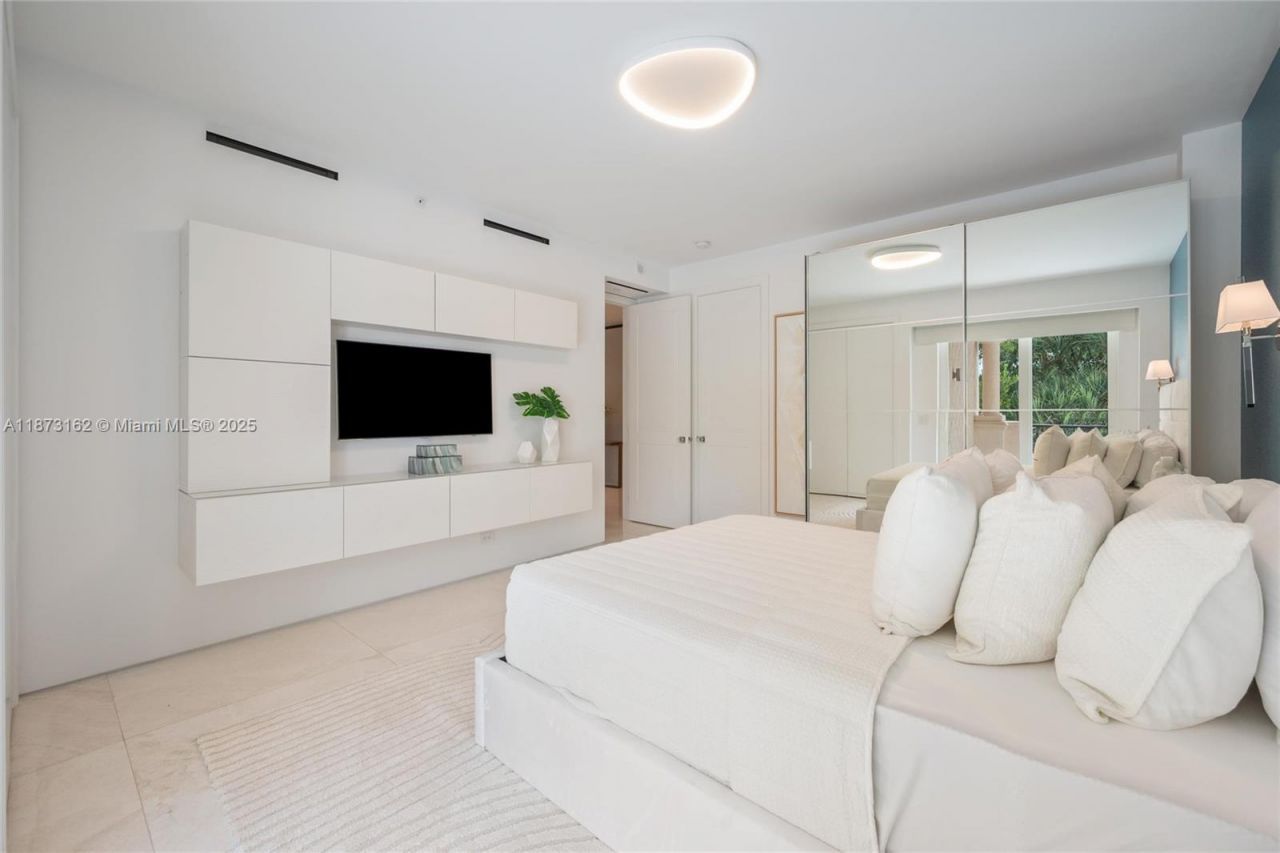 7921 Fisher Island Dr, Unit 7921, Miami Beach, FL 33109 Photo