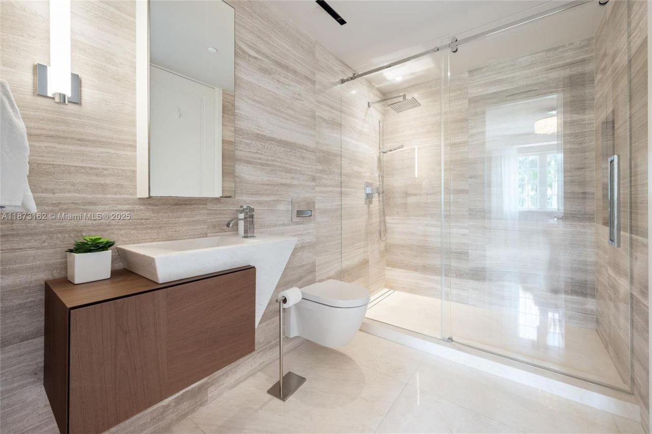 7921 Fisher Island Dr, Unit 7921, Miami Beach, FL 33109 Photo